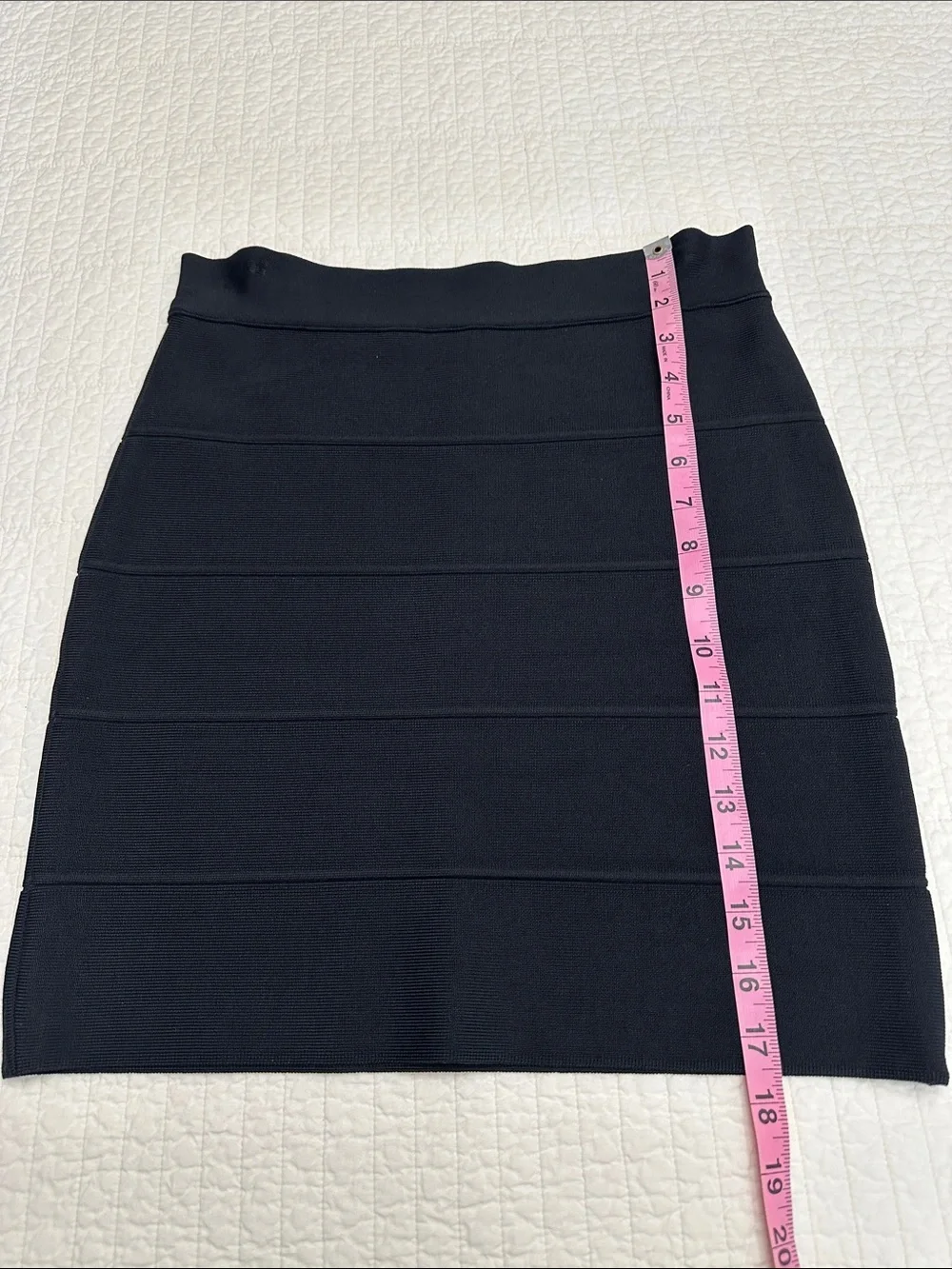 BCBG Black Bandage Skirt Medium Like New